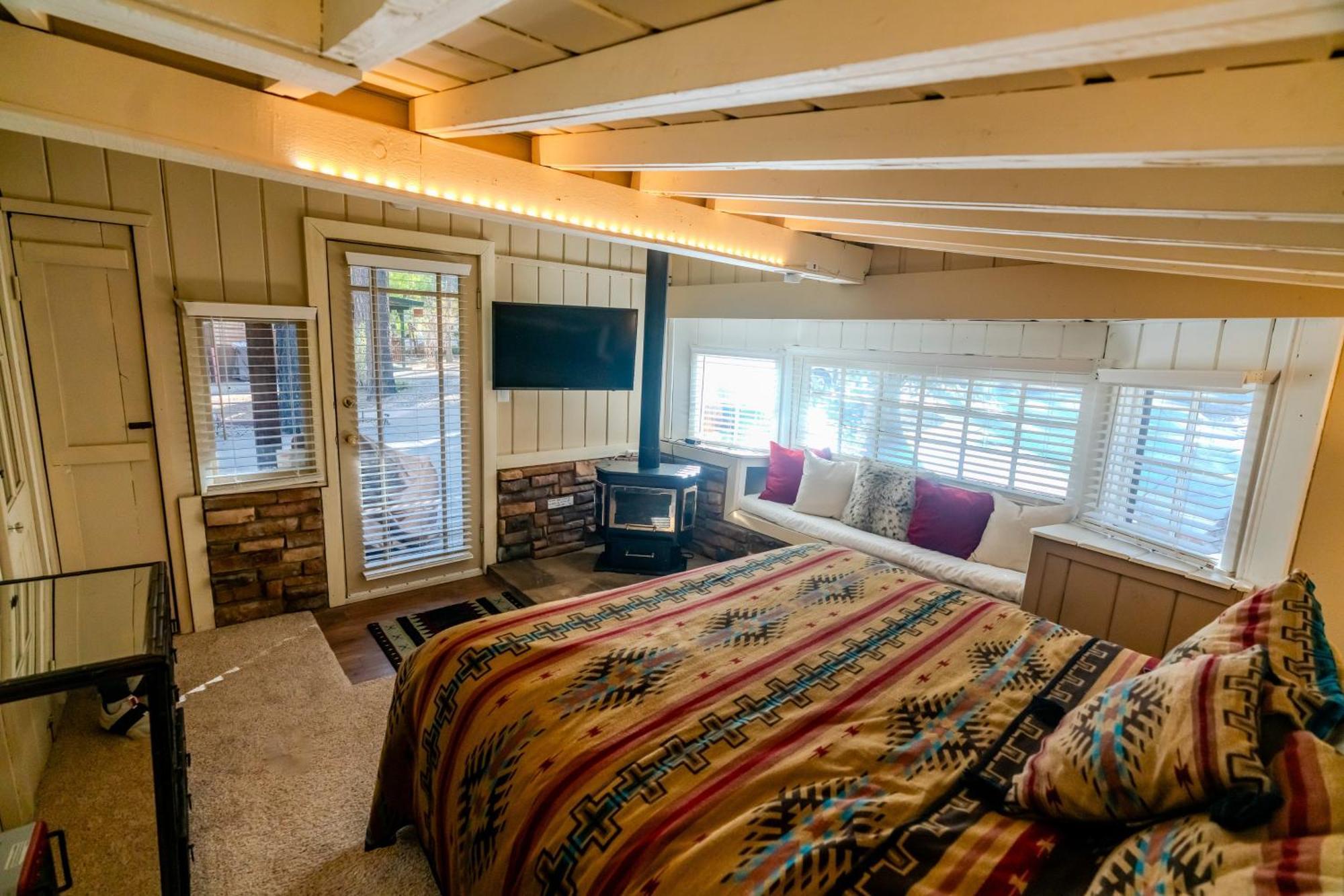 Hobbit House In Big Bear Villa Big Bear Lake Exterior photo